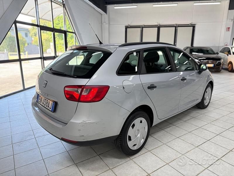 Usata Seat Ibiza ST Style 75 CV (55 kW) 2012 Grigio Station wagon