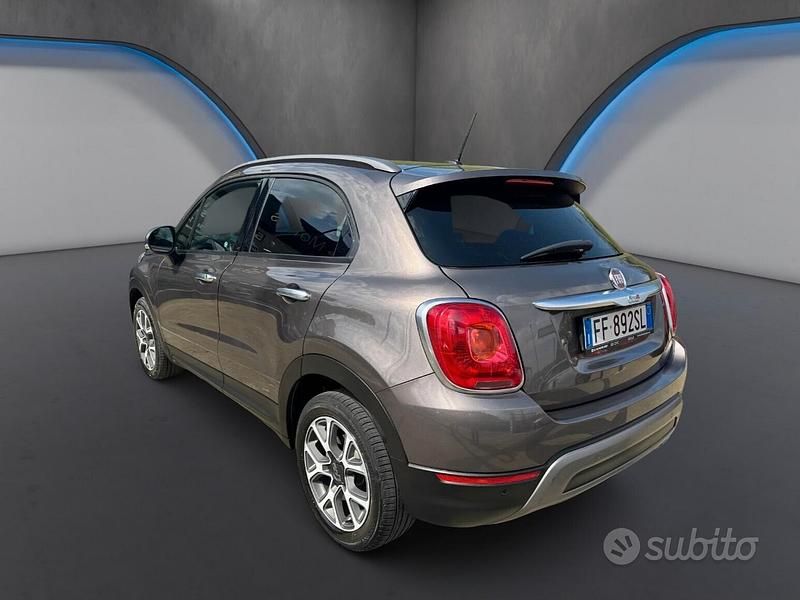 Begagnad Fiat 500X Cross Plus 120 HK (88 kW) 2015 Grå SUV