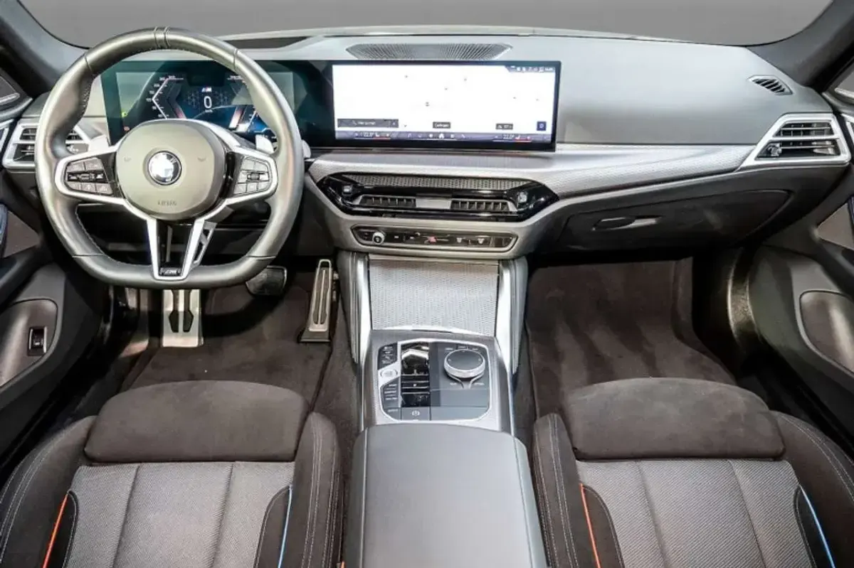 Usata BMW 420 M Sport 184 CV (135 kW) 2024 Blu/azzurro Berlina