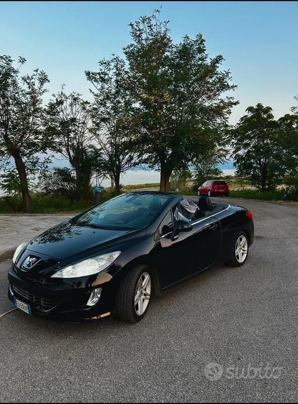 Usata Peugeot 308 CC 2011 Nero Cabrio