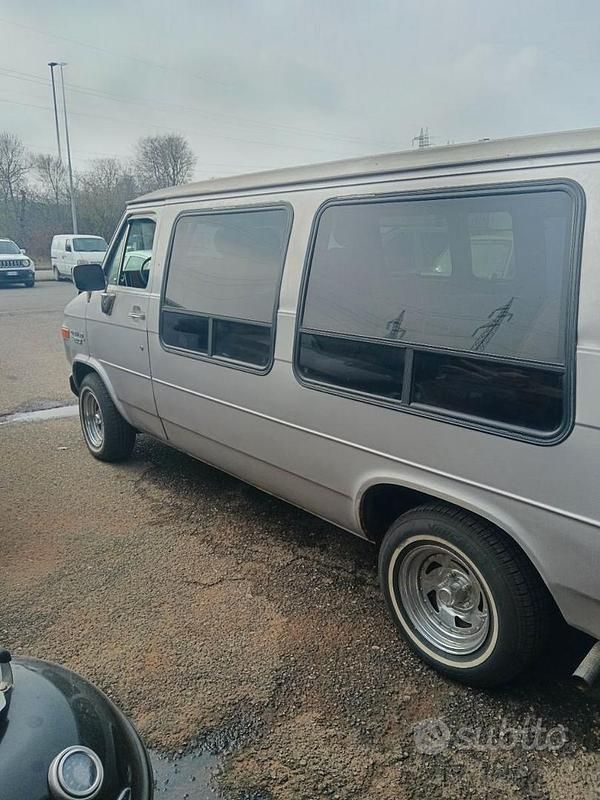 Usata Chevrolet Silverado 1989 Grigio Berlina