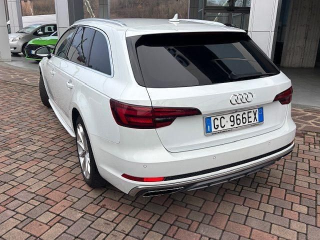Usata Audi A4 S-Line 150 CV (110 kW) 2019 Bianco Station wagon