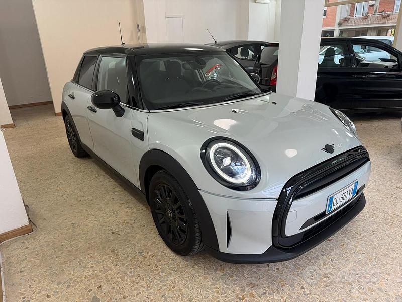 Usata Mini Cooper Resolute Edition 136 CV (100 kW) 2022 Grigio Utilitaria
