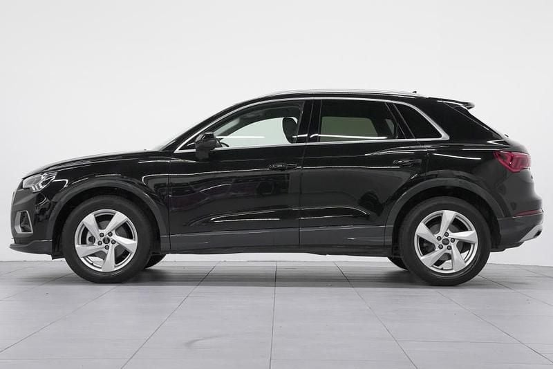 Begagnad Audi Q3 Advanced Plus 150 HK (110 kW) 2024 Svart SUV