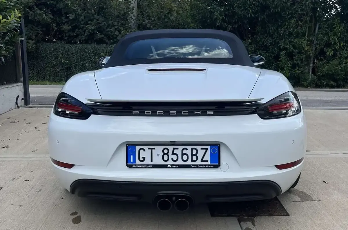 Usata Porsche 718 300 CV (220 kW) 2020 Bianco Cabrio