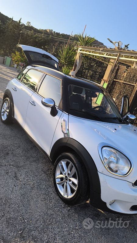 Usata Mini Countryman 116 CV (85 kW) 2013 Bianco SUV