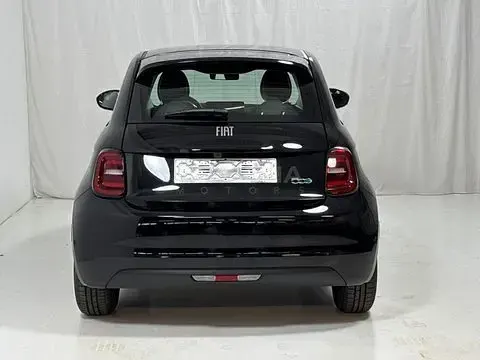 Nuova Fiat 500e Tech 86 kW (118 CV) 2026 Nero Utilitaria
