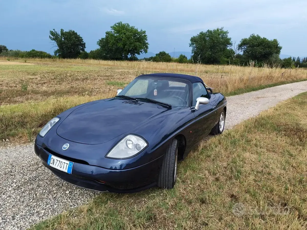 Usata Fiat Barchetta 131 CV (96 kW) 2004 Bluazzurro Cabrio