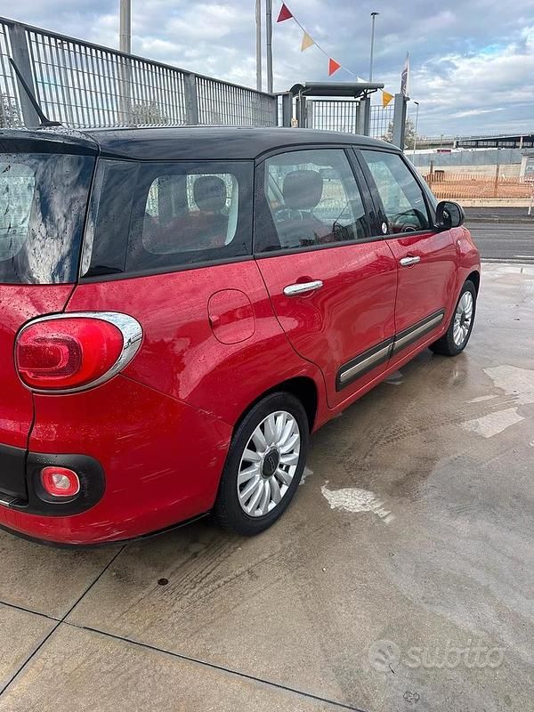 Usata Fiat 500 Living 85 CV (62 kW) 2015 Rosso Utilitaria