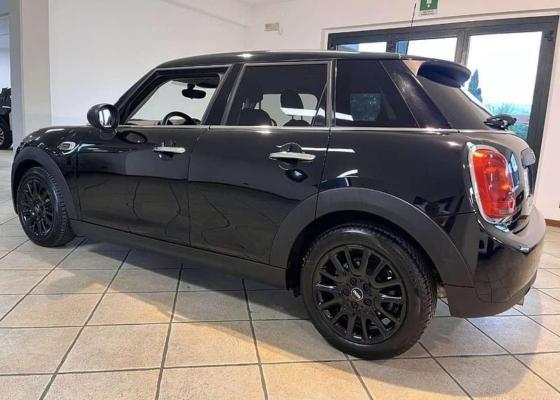 Usata Mini ONE 102 CV (75 kW) 2019 Utilitaria