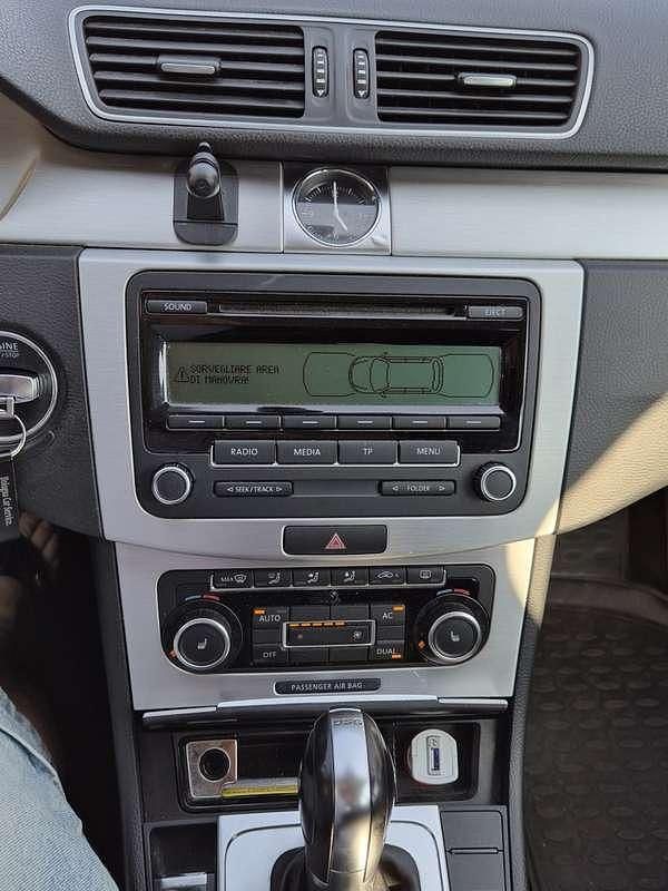 Usata VW Passat 140 CV (102 kW) 2011 Nero Station wagon