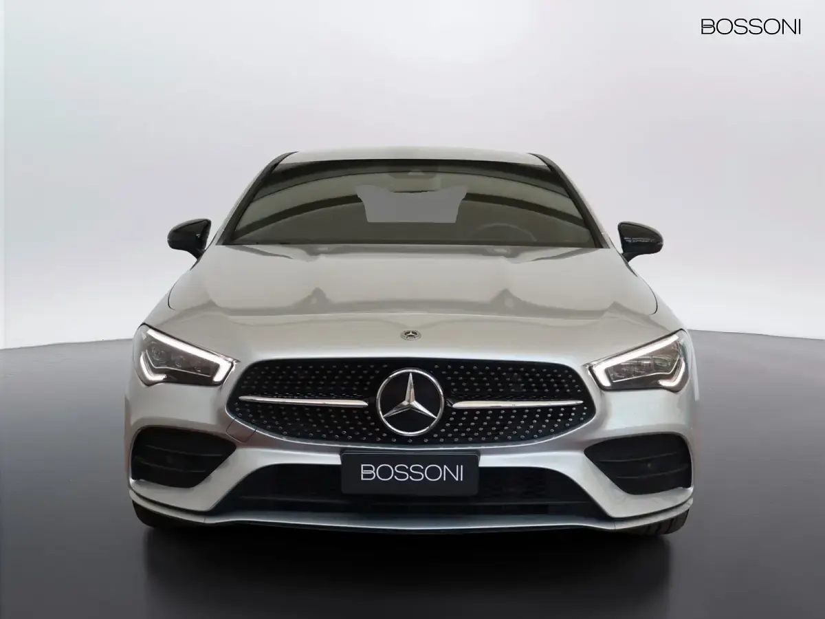 Usata Mercedes CLA200 Premium 150 CV (110 kW) 2023 Argento Coupé