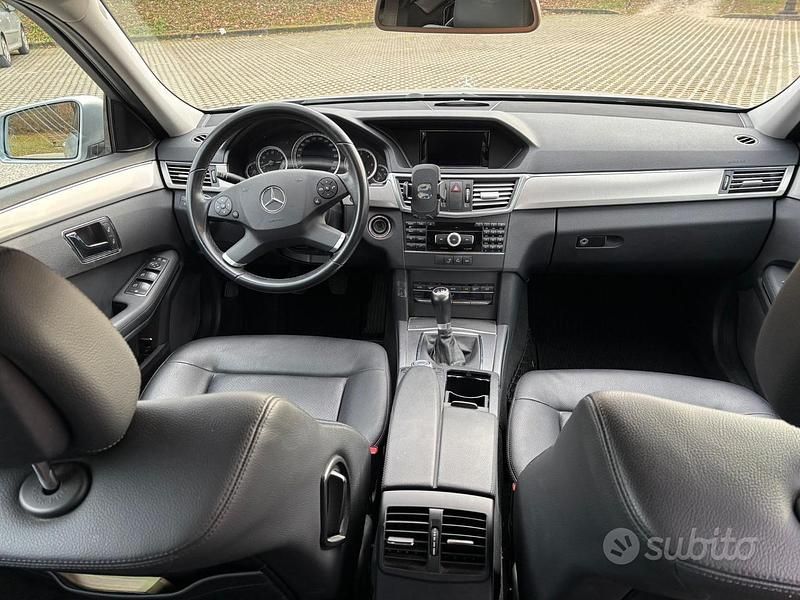 Usata Mercedes E220 Elegance 170 CV (125 kW) 2011 Station wagon