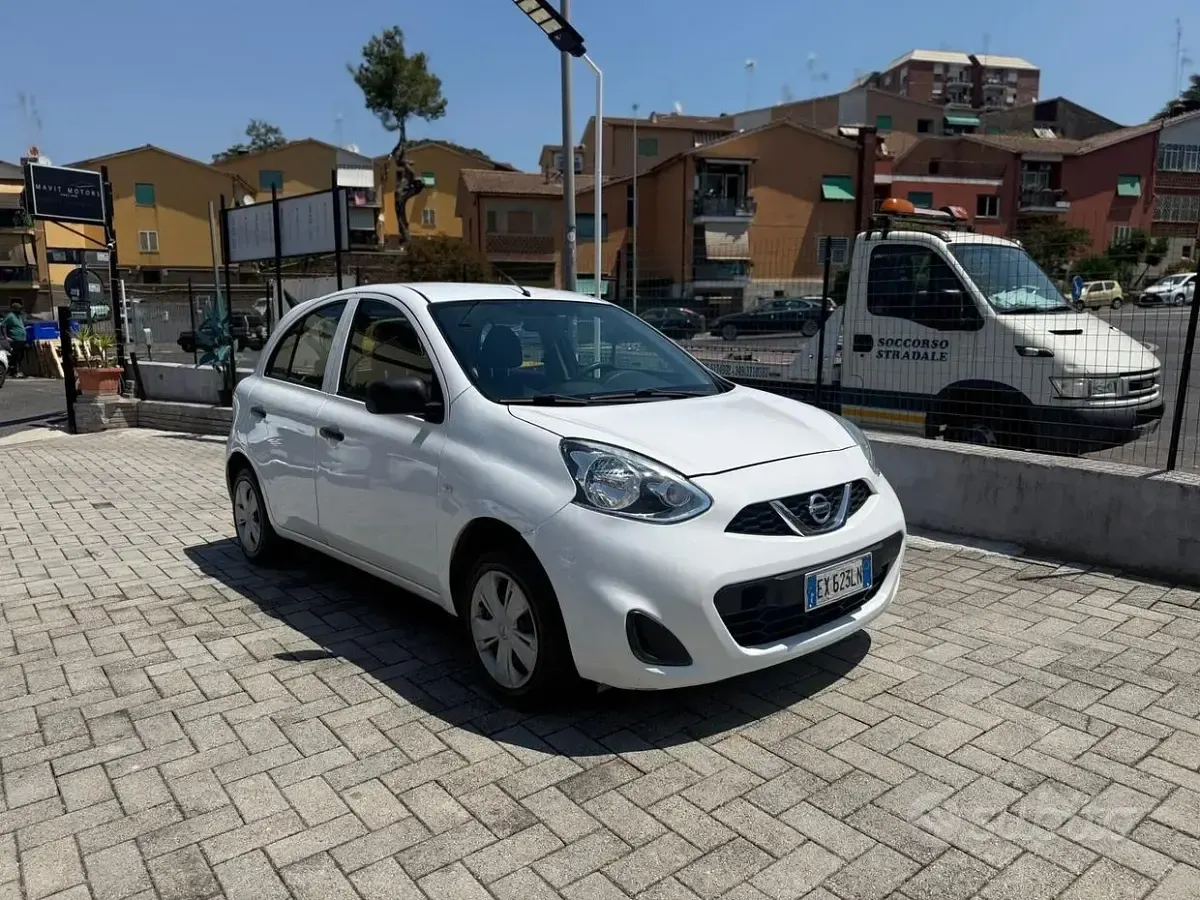 Usata Nissan Micra 80 CV (58 kW) 2014 Bianco Utilitaria