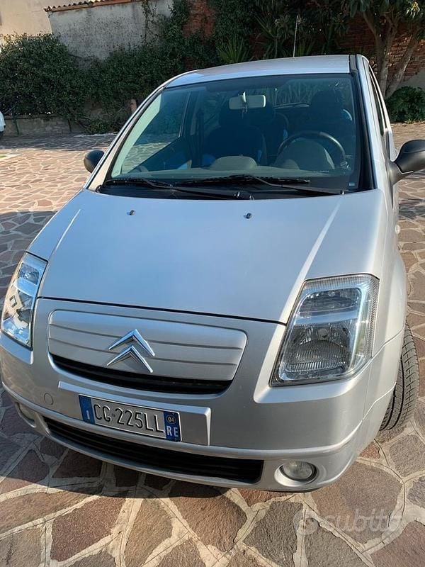 Usata Citroën C2 60 CV (44 kW) 2004 Grigio Utilitaria