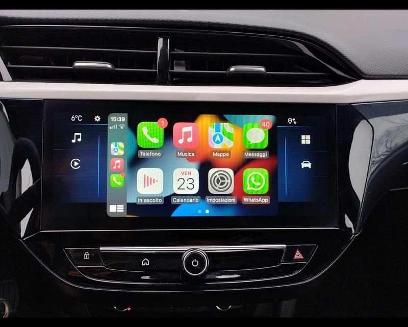 Usata Opel Corsa 101 CV (74 kW) 2025 Argento Utilitaria