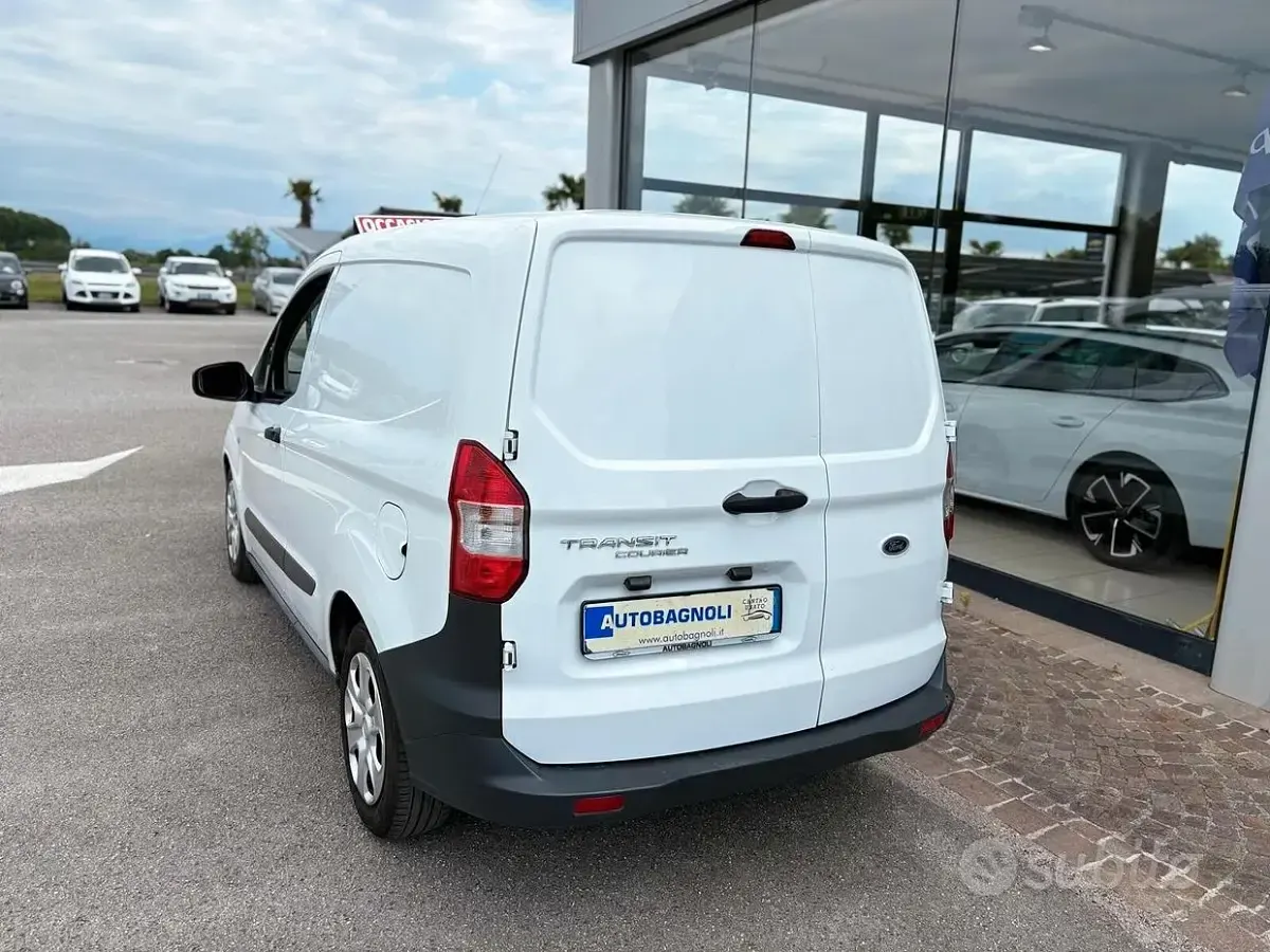 Usata Ford Transit Trend 75 CV (55 kW) 2022 Bianco Furgone