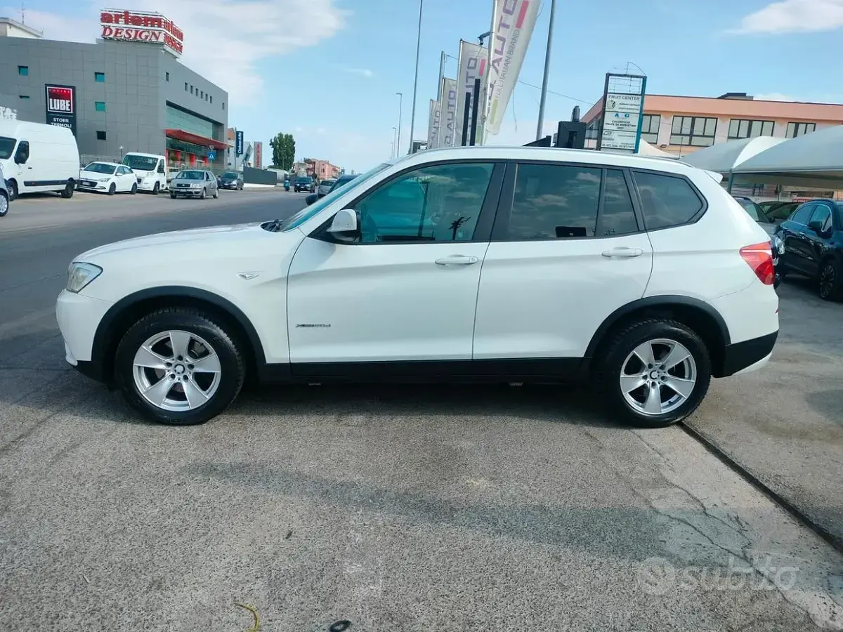 Usata BMW X3 Comfort Edition 184 CV (135 kW) 2011 Bianco SUV