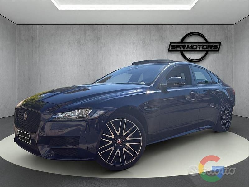 Usata Jaguar XF R-Sport 179 CV (131 kW) 2016 Blu/azzurro Berlina
