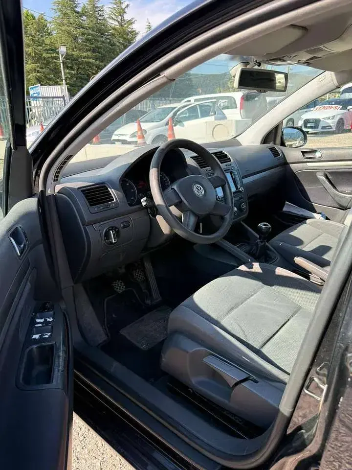Usata VW Golf IV Comfortline 105 CV (77 kW) 2004 Nero Berlina