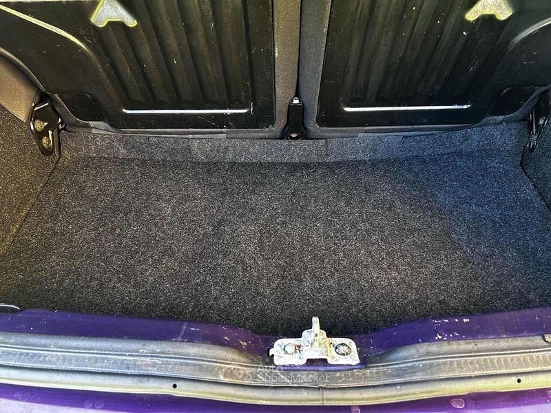 Usata Fiat Panda Emotion 69 CV (50 kW) 2010 Viola Utilitaria