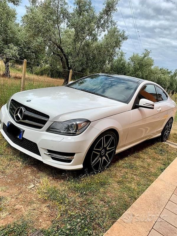 Usata Mercedes C250 Avantgarde 204 CV (150 kW) 2012 Bianco Coupé