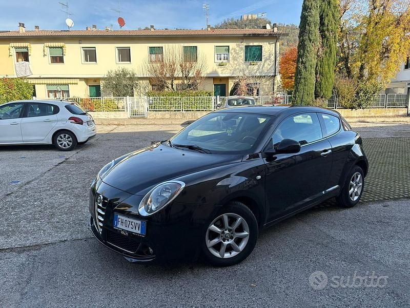 Nero Usata 2015 Alfa Romeo MiTo Due volumi | 4500 € (Super prezzo) - Immagine 1/4