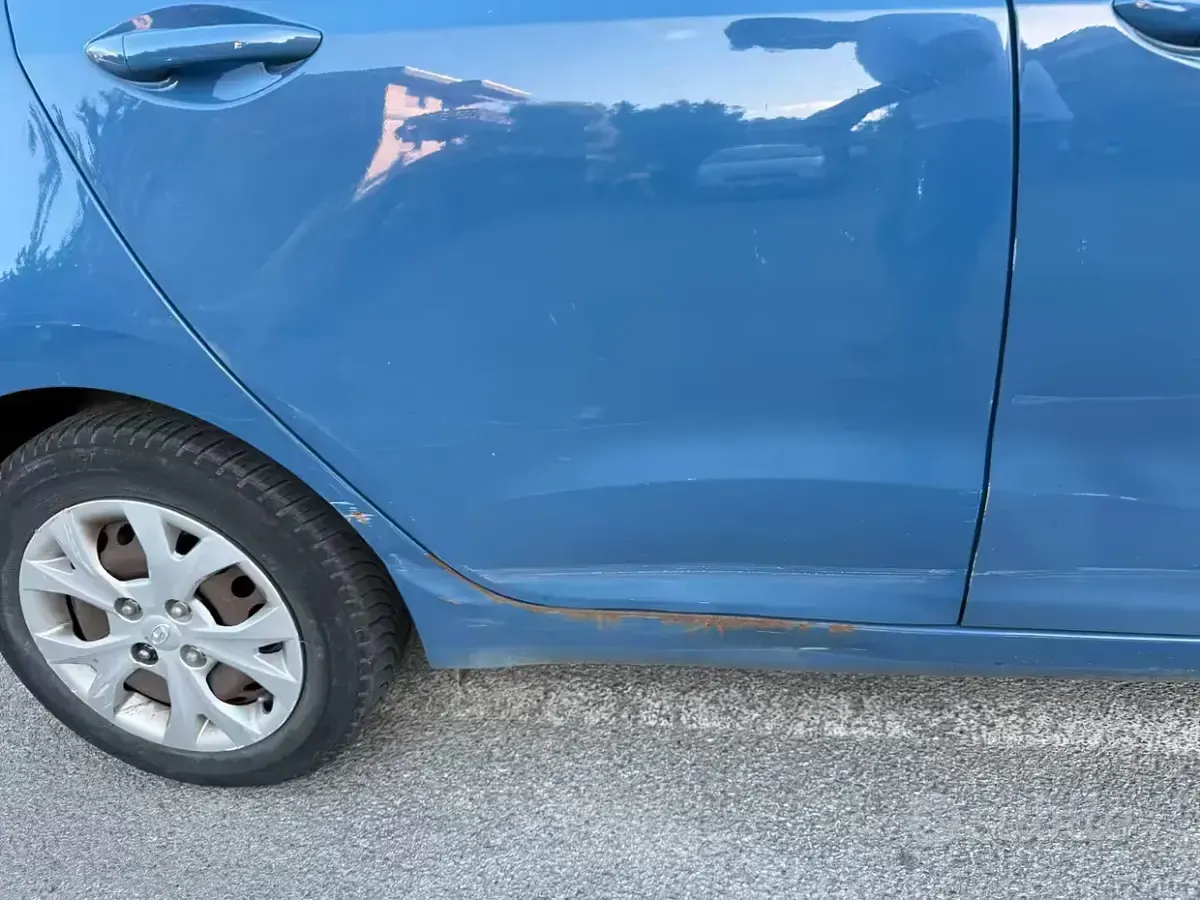 Usata Hyundai i10 Edition 67 CV (49 kW) 2016 Bluazzurro Utilitaria