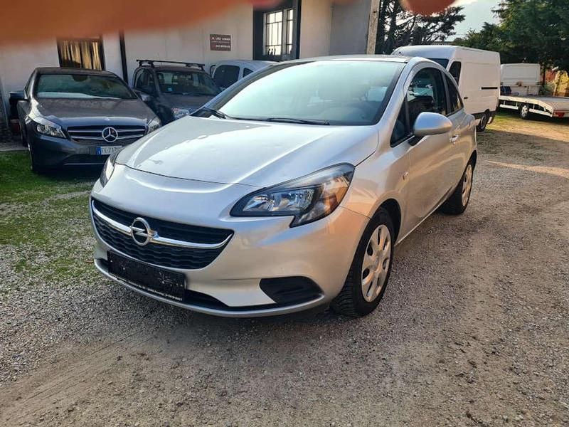 Usata Opel Corsa Edition 95 CV (69 kW) 2017 Argento Utilitaria