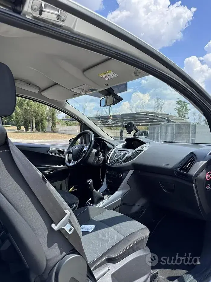 Usata Ford B-MAX 90 CV (66 kW) 2015 Grigio Monovolume