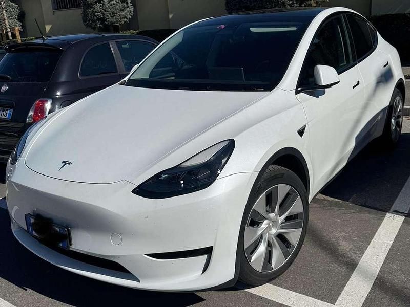 Usata Tesla Model Y RWD 88 kW (120 CV) 2022 Bianco SUV