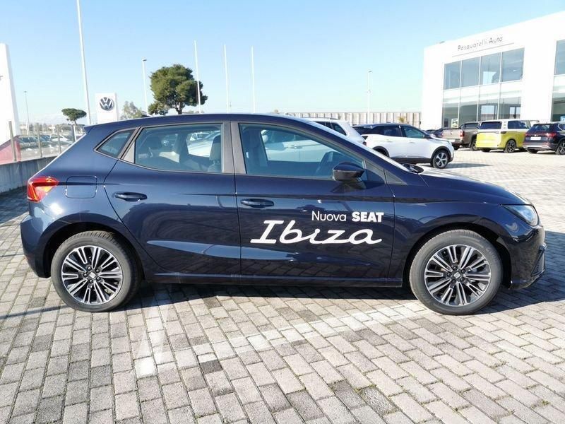 Usata Seat Ibiza Style 95 CV (69 kW) 2023 Blu/azzurro Berlina