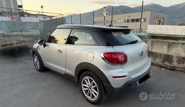 Usata Mini Cooper D Paceman 112 CV (82 kW) 2015 Grigio SUV