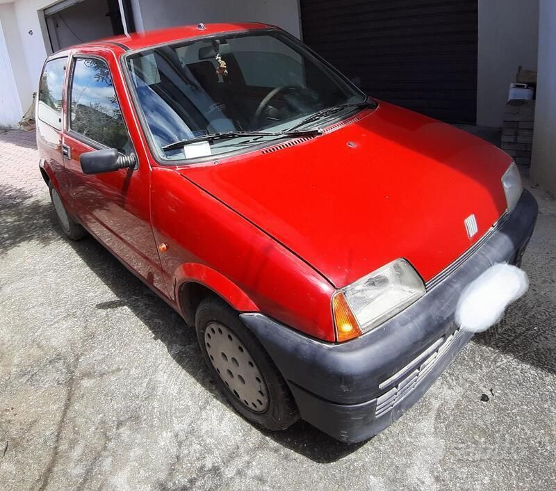 Usata Fiat Cinquecento 41 CV (30 kW) 1995 Rosso Utilitaria
