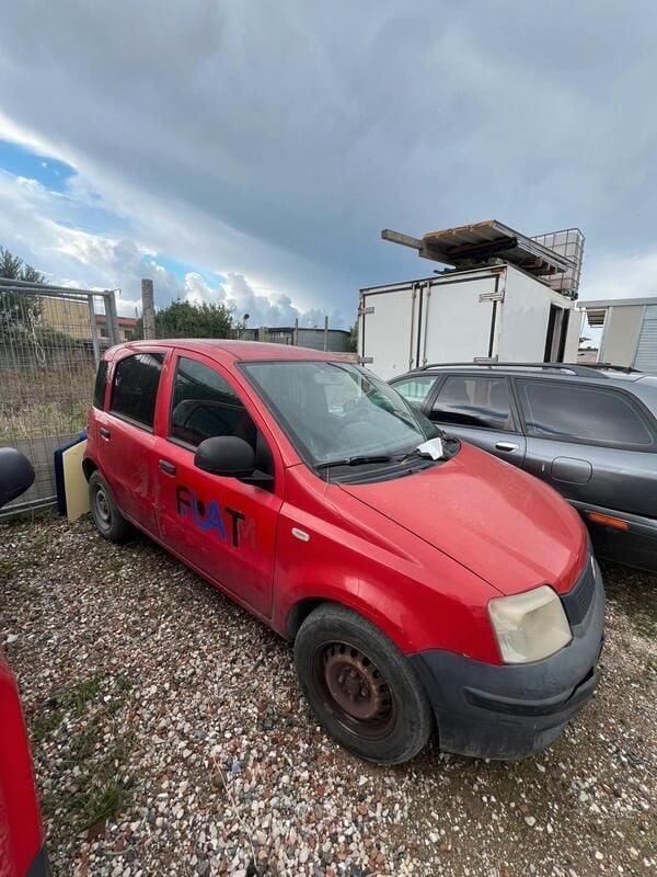 Usata Fiat Panda Dynamic 75 CV (55 kW) 2010 Rosso Utilitaria