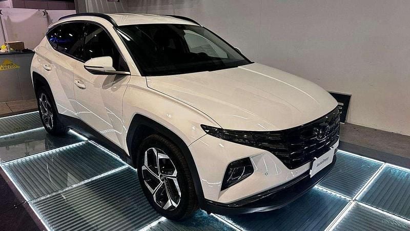 Bianco Usata 2023 Hyundai Tucson SUV | 23.500 € (Buon prezzo) - Immagine 1/4