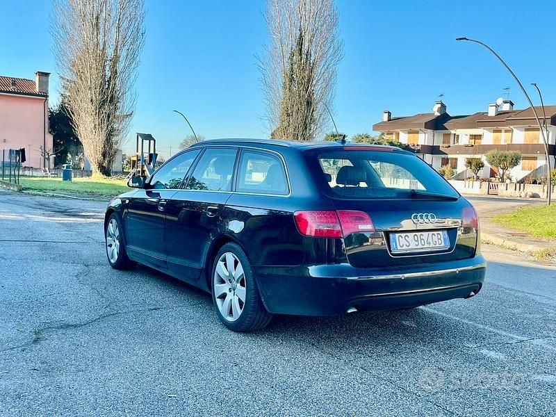 Usata Audi A6 180 CV (132 kW) 2006 Nero Station wagon