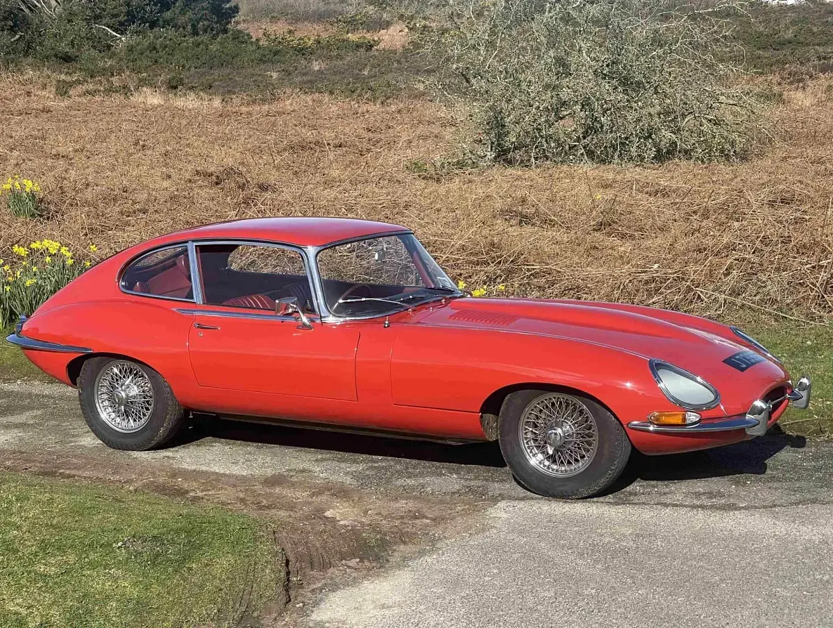 Usata Jaguar E-Type 269 CV (197 kW) 1966 Rosso Coupé