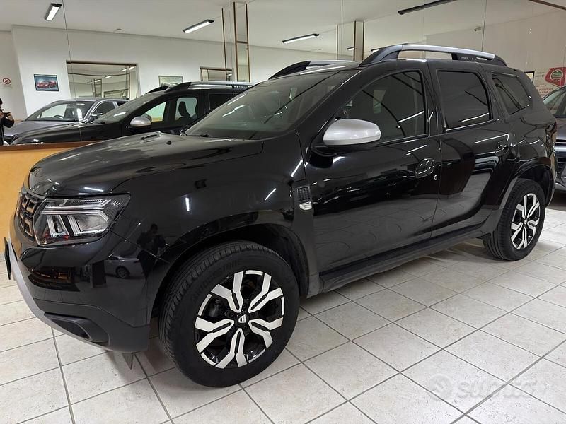 Usata Dacia Duster Prestige 115 CV (84 kW) 2022 Nero SUV