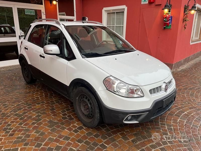 Usata Fiat Sedici 2012 Bianco SUV
