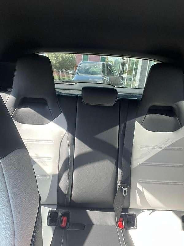 Usata Mercedes A180 Premium 116 CV (85 kW) 2020 Grigio Berlina