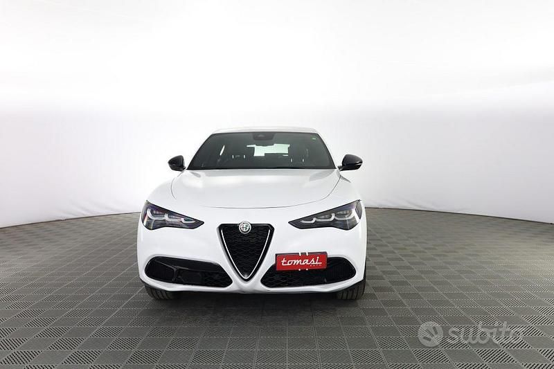 Usata Alfa Romeo Stelvio Ti 210 CV (154 kW) 2023 Bianco SUV