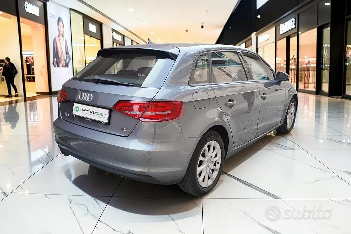 Usata Audi A3 Sportback Ambition 150 CV (110 kW) 2013 Grigio Utilitaria