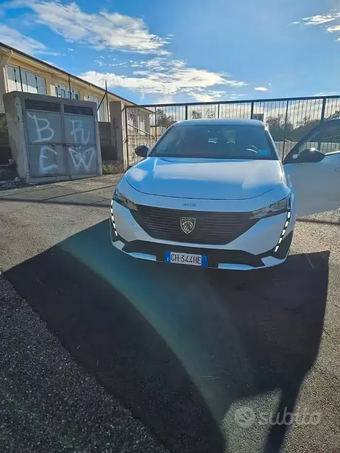 Usata Peugeot 308 131 CV (96 kW) 2022 Berlina