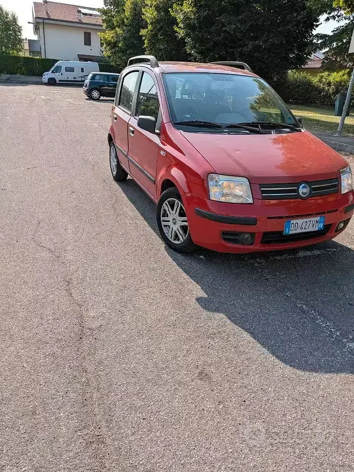 Usata Fiat Panda 60 CV (44 kW) 2006 Rosso Utilitaria