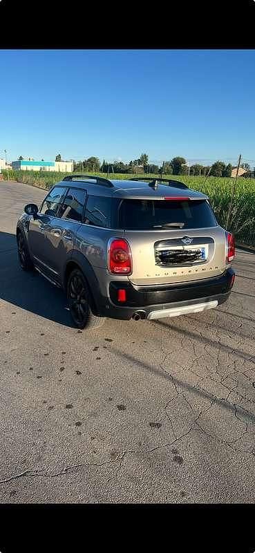 Usata 2019 Mini One Countryman SUV | 20.900 € (Cara) - Immagine 1/4