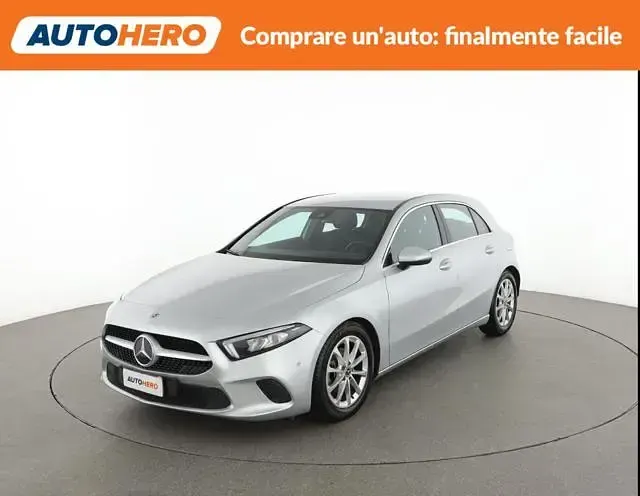 Usata Mercedes A180 Progressive 136 CV (100 kW) 2020