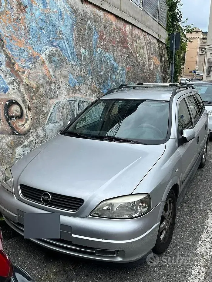 Usata Opel Astra Edition 101 CV (74 kW) 2002 Grigio Station wagon