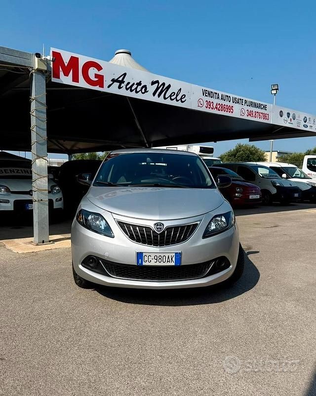 Usata Lancia Ypsilon S 69 CV (50 kW) 2021 Grigio Utilitaria