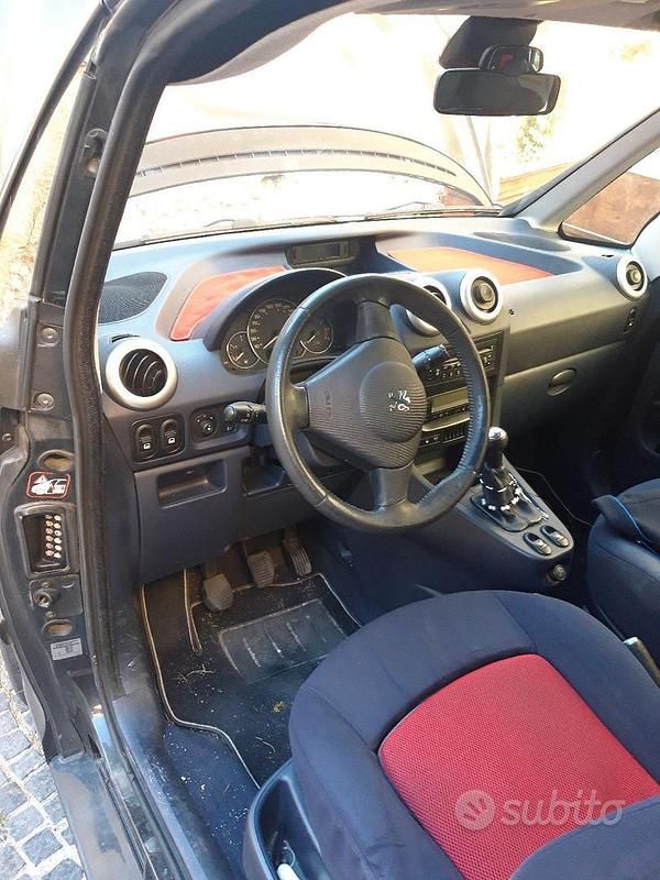 Usata Peugeot 1007 2007 Nero Monovolume